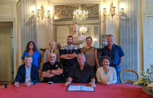 La Ville de Sallanches signe une convention pour la création d'une section rugby au collège du Verney