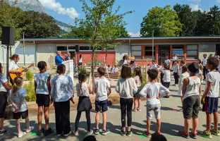 La cour de l'école Simone VEIl a été inaugurée