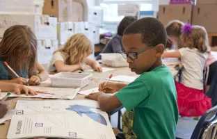 Les dossiers de pré-inscriptions scolaires 2023-2024 sont disponibles !