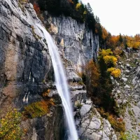 Les cascades de Sallanches restent magnifiques à l'automne 😍

📷 @vincent.archenault 

#sallanches #sallanchestourisme #savoiemontblanc #montblanc #destinationmontblanc #montagne #hautesavoie #hautesavoietourisme #sallanchesmontblanc