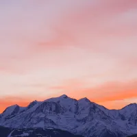 La jolie lumière du crépuscule sur le Mont-Blanc 🤩

Pour découvrir de magnifiques photos de Sallanches rendez-vous sur notre Instagram ➡ https://www.instagram.com/sallanchestourisme/ 
Taguez-nous sur vos photos pour avoir une chance d'être reposté !